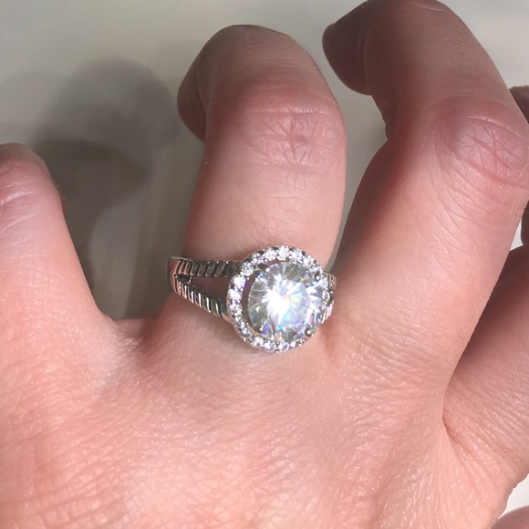 New fashion ring - Picture 6 of 6